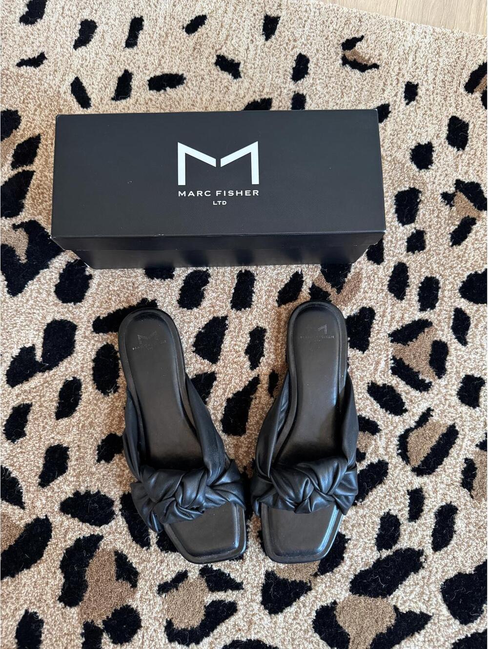 Marc Fisher Black Knot Slide Sandals - 9M - MLFARISA3